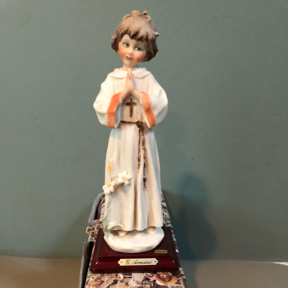 1150p communion boy. by g armani - Picture 2 of 2